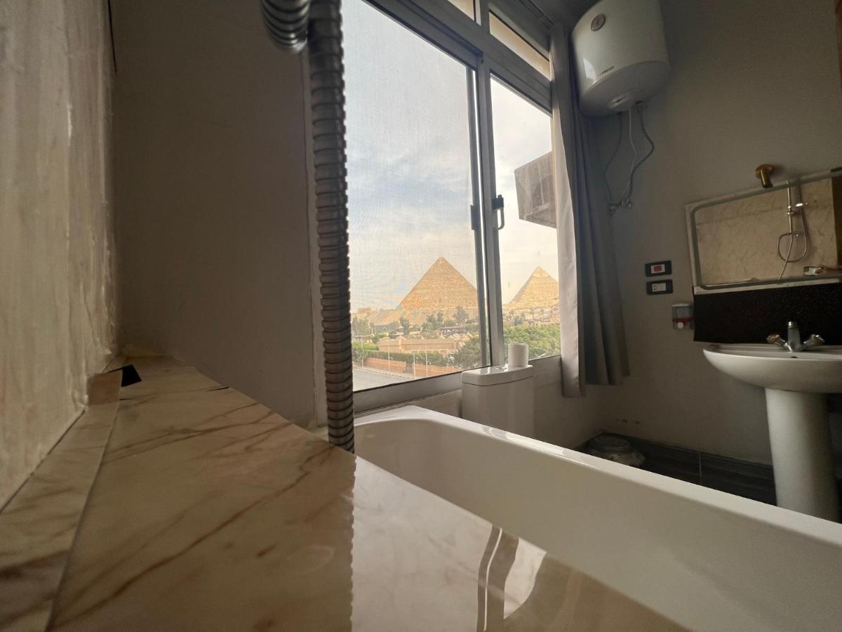 Hostel View Pyramids ไคโร ภายนอก รูปภาพ